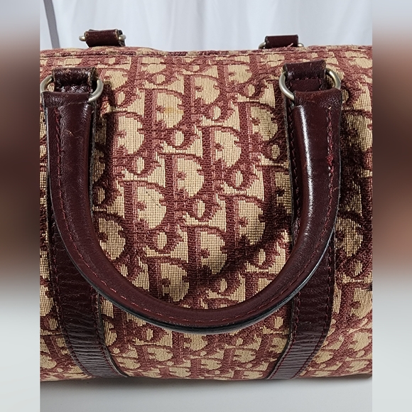 Christian Dior Trotter Boston Bag. Ext has minor spots. Int nds some cleaning. - Picture 8 of 15